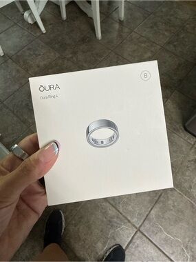 Oura Ring 4- Size 8